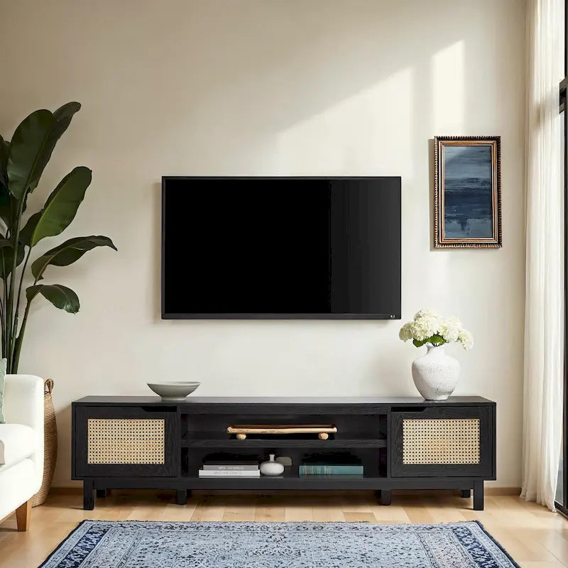 Meuble TV Scandi avec portes en faux rotin